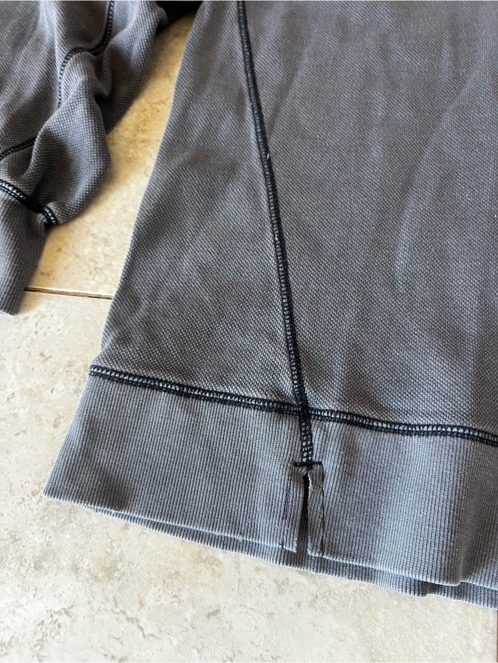 🎈HP🥳🎉 Aerie Oversized Charcoal Grey Sweater Size Medium - Picture 4 of 5